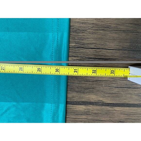 Liverpool | Men’s Medium Away “Green” Jersey - Picture 5 of 7